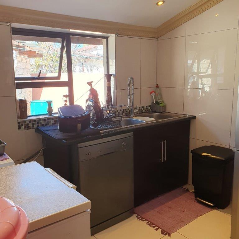 3 Bedroom Property for Sale in Ladybrand Free State